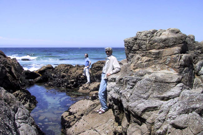 11_Exploring_the_Rocks