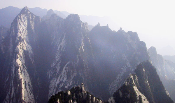 Hua08_On_Top_of_the_Mountain