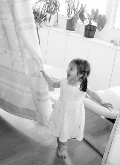 38_Playing_with_Curtains