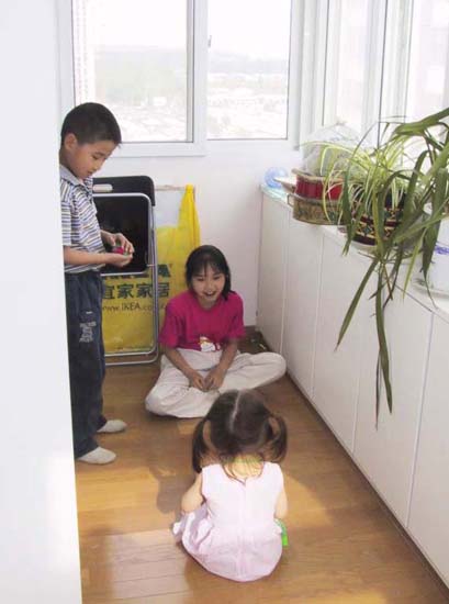 42_Playing_with_Cousins